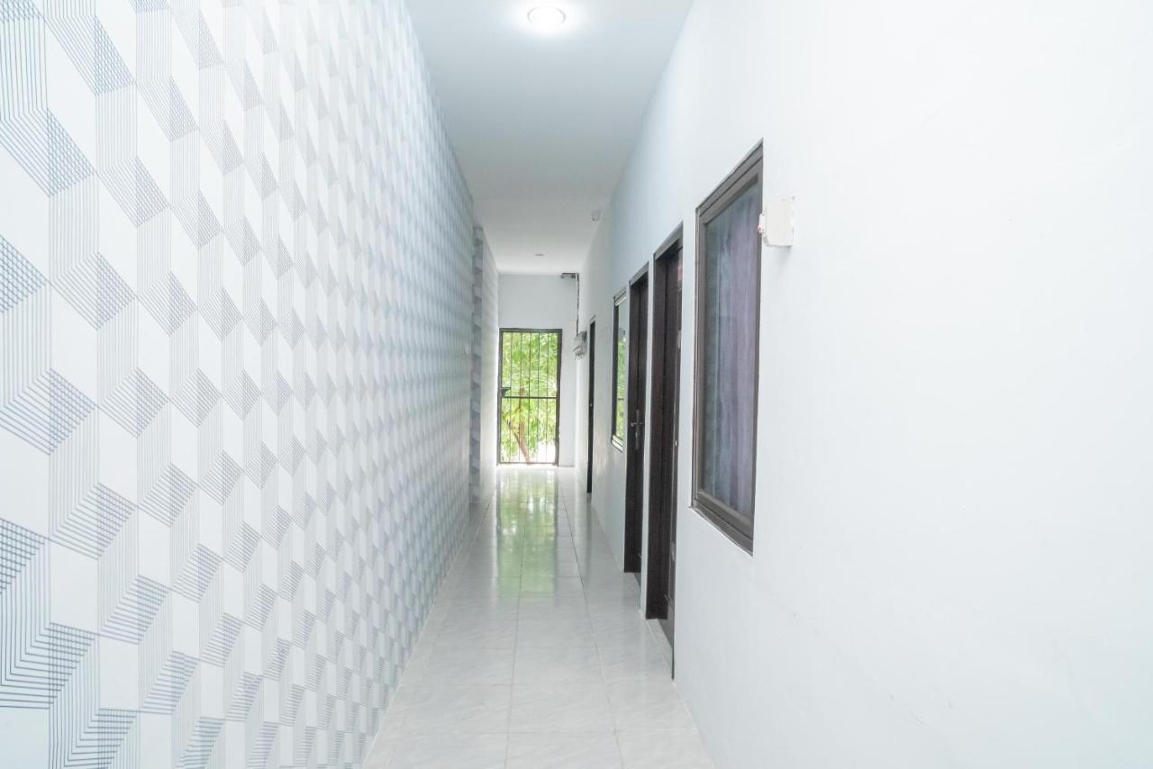 Reddoorz Plus Near Itc Cempaka Mas 2 Τζακάρτα Εξωτερικό φωτογραφία
