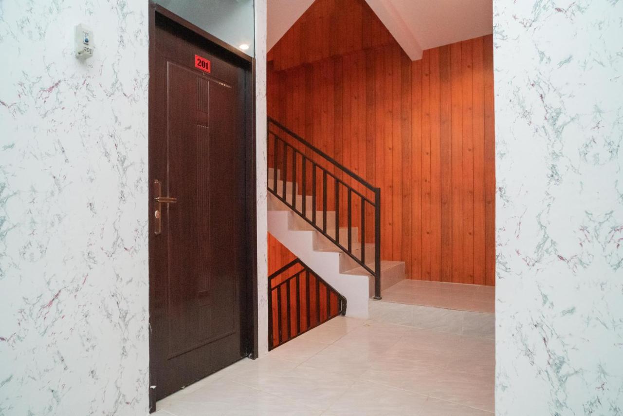 Reddoorz Plus Near Itc Cempaka Mas 2 Τζακάρτα Εξωτερικό φωτογραφία